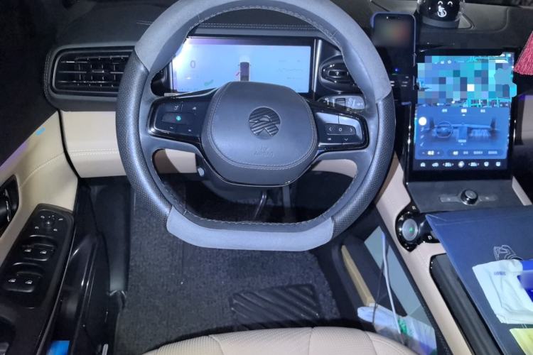 Used Nio ES8 2020 580 km Range Signature Edition Six-Seater Version Steering Wheel