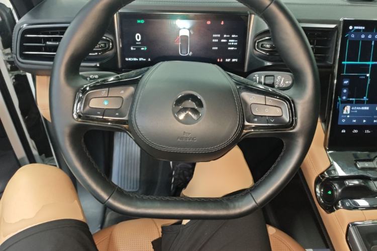 Used Nio ES8 2020 580 km Range Signature Edition Six-Seater Version Steering Wheel