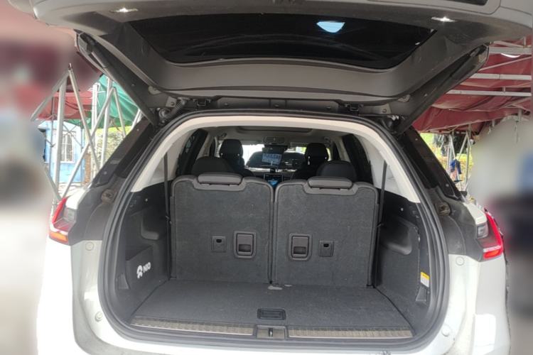 Used Nio ES8 2020 580 km Range Six-Seater Version Trunk