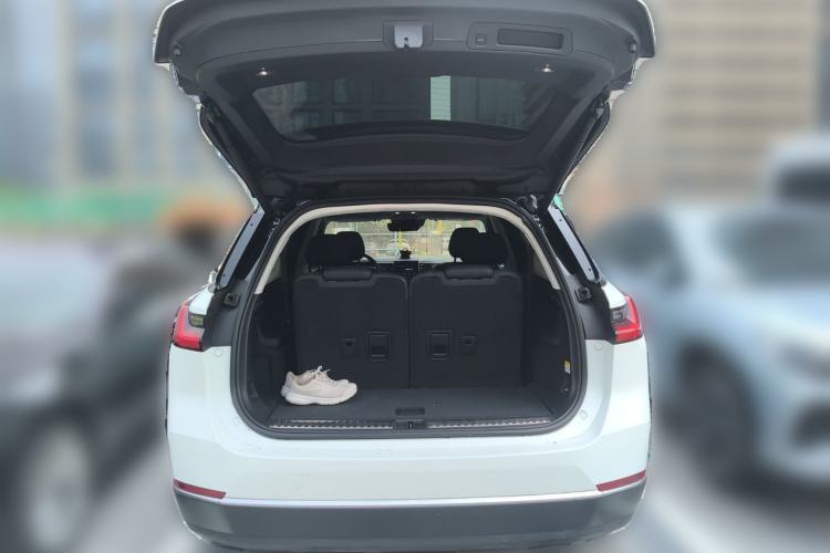 Used Nio ES8 2020 415 km Signature Edition 6-Seater Version Trunk