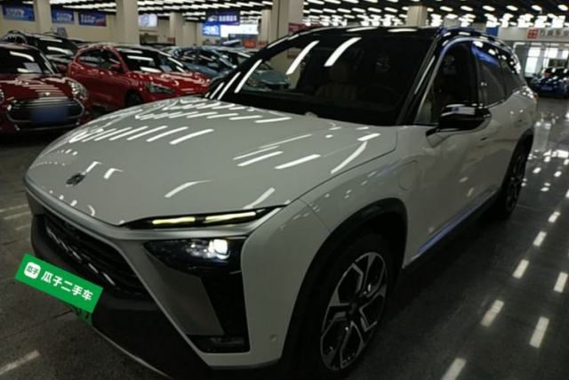 Used Nio ES8 2020 415 km Range 7-Seater Version