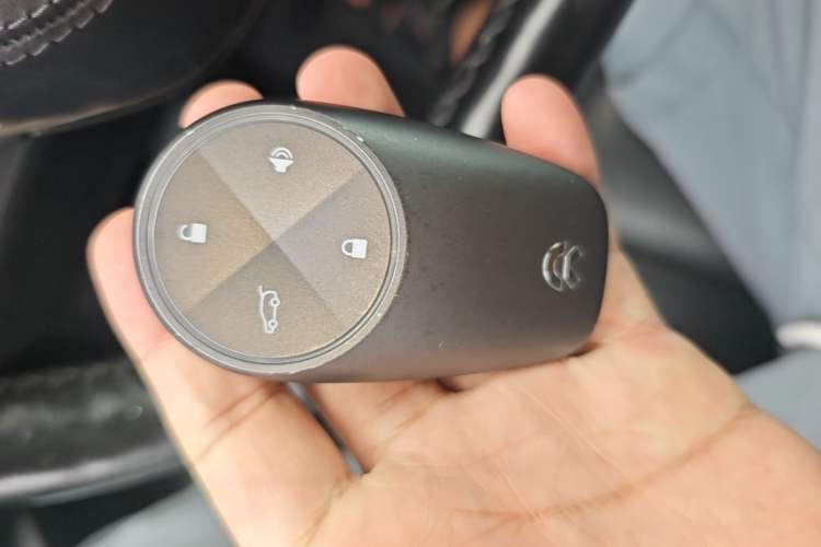 Used Nio ES8 2020 415 km Range 7-Seater Version Vehicle Key
