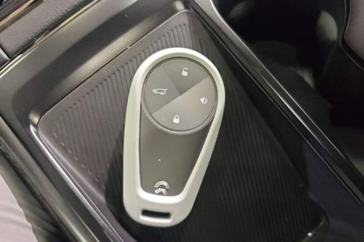 Used Nio ES8 2020 580 km Range 7-Seater Version Vehicle Key