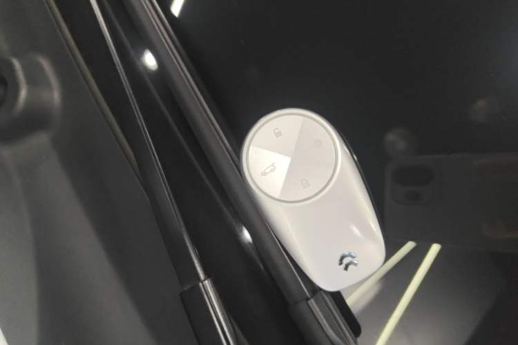 Used Nio ES8 2020 580 km Range Six-Seater Version Vehicle Key