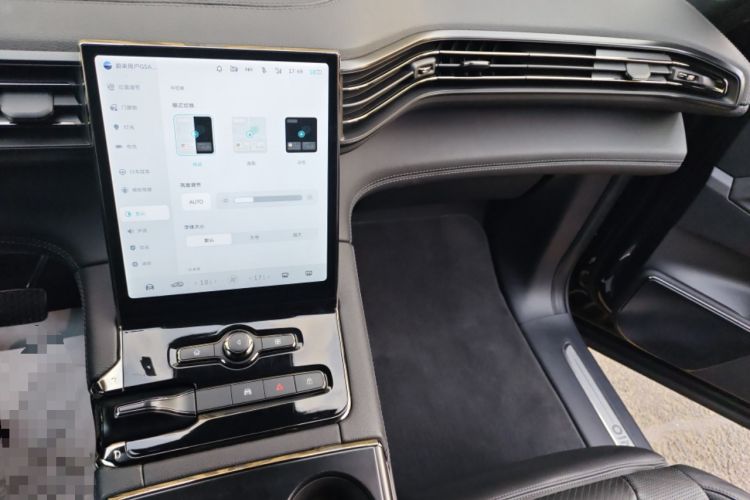 Used Nio ES8 2022 75 kWh Six-Seater Version Audio And AC Panel