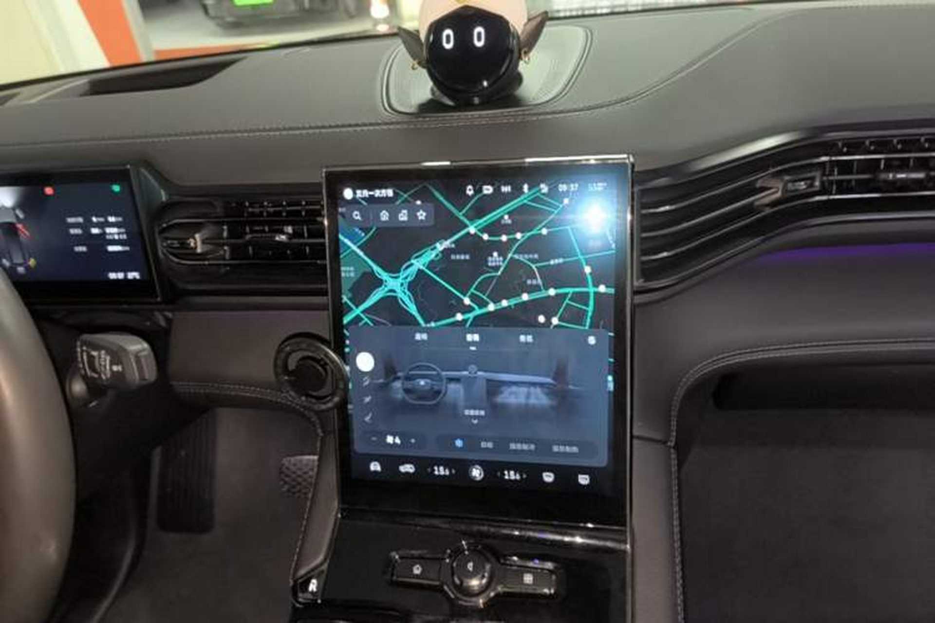 Used Nio ES8 2022 100 kWh Six-Seater Version Audio And AC Panel