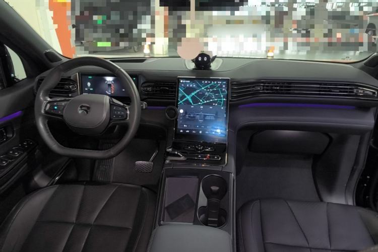 Used Nio ES8 2022 100 kWh Six-Seater Version Center Console