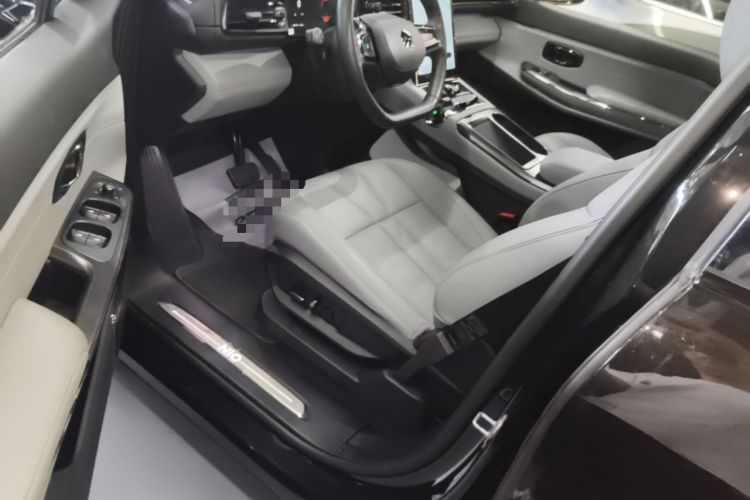 Used Nio ES8 2022 100 kWh Six-Seater Version Driver Seat