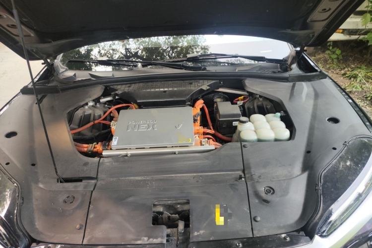 Used Nio ES8 2022 75 kWh Six-Seater Version Engine Bay