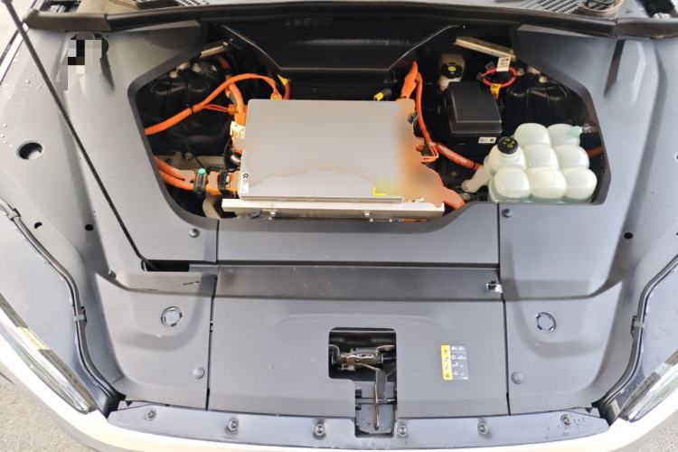 Used Nio ES8 2022 75 kWh Six-Seater Version Engine Bay