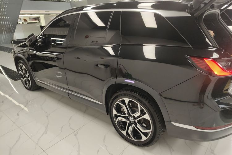 Used Nio ES8 2022 75 kWh Six-Seater Version Exterior 3