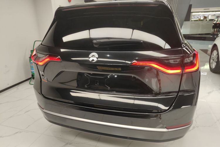 Used Nio ES8 2022 75 kWh Six-Seater Version Exterior 4