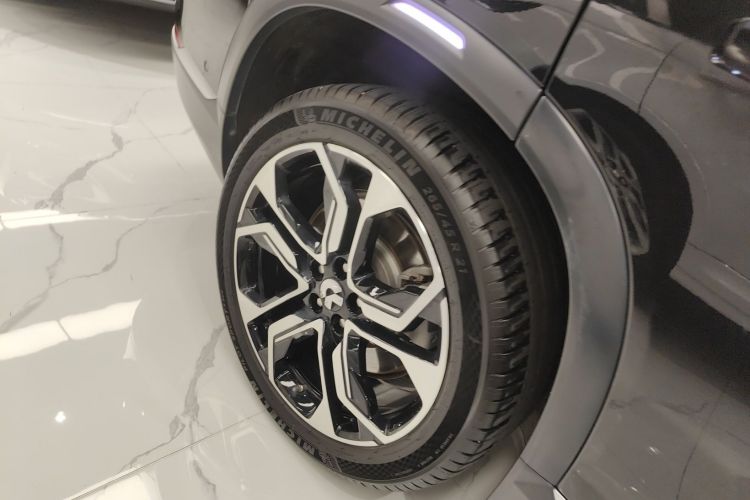 Used Nio ES8 2022 75 kWh Six-Seater Version Exterior 8