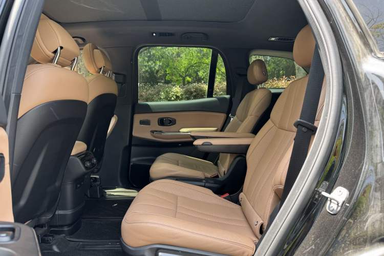 Used Nio ES8 2022 100 kWh Six-Seater Version Interior 3