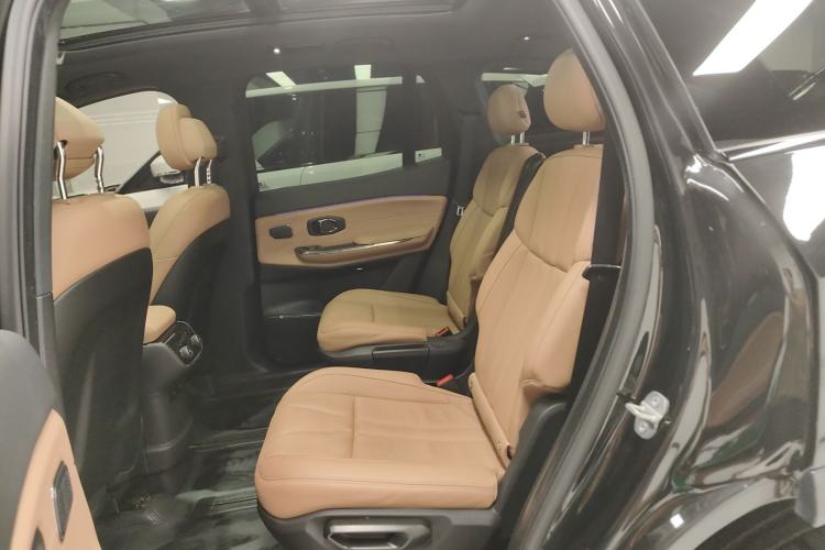 Used Nio ES8 2022 75 kWh Six-Seater Version Interior 4