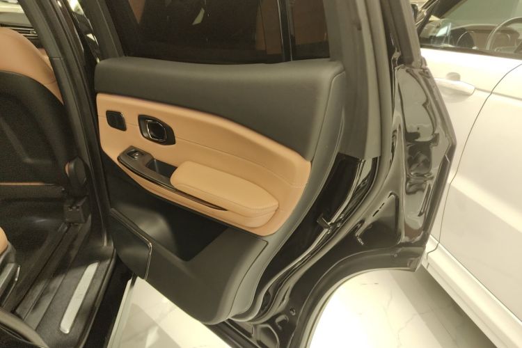 Used Nio ES8 2022 75 kWh Six-Seater Version Interior 6