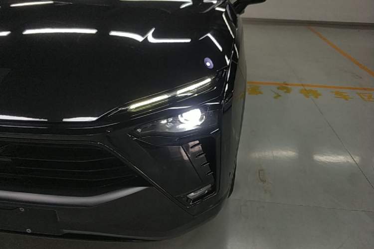 Used Nio ES8 2022 75 kWh Six-Seater Version Left Front Headlight