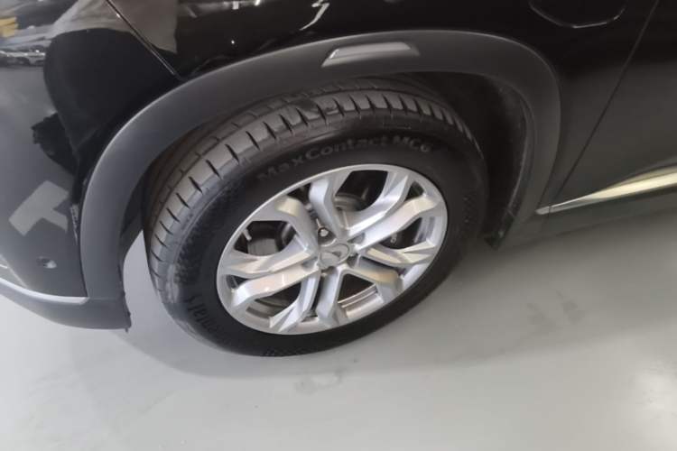 Used Nio ES8 2022 100 kWh Six-Seater Version Left Front Wheel Hub