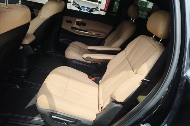 Used Nio ES8 2022 100 kWh Six-Seater Version Left Rear Seat
