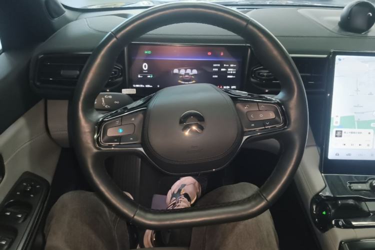 Used Nio ES8 2022 100 kWh Six-Seater Version Steering Wheel