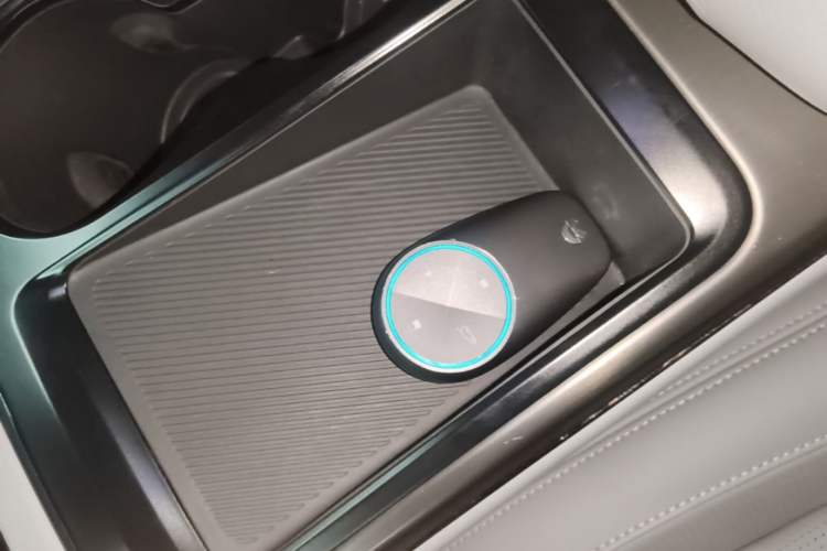 Used Nio ES8 2022 100 kWh Six-Seater Version Vehicle Key