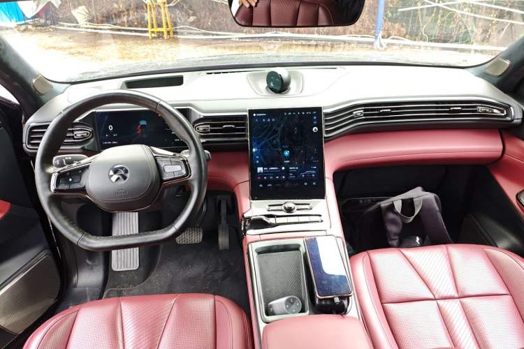 Used Nio ES8 2022 100kWh Flagship Edition Six-Seater Center Console