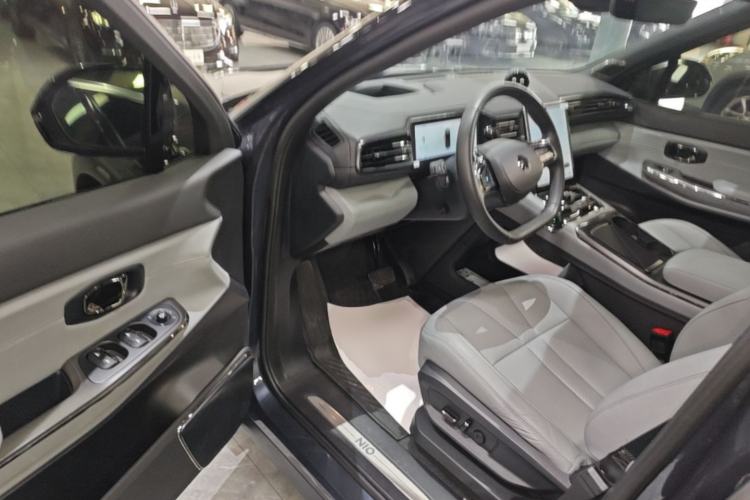Used Nio ES8 2022 75 kWh 7-Seater Version Driver Seat