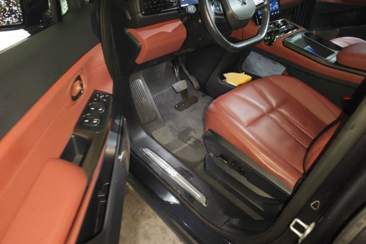 Used Nio ES8 2022 100kWh Flagship Edition Six-Seater Driver Seat
