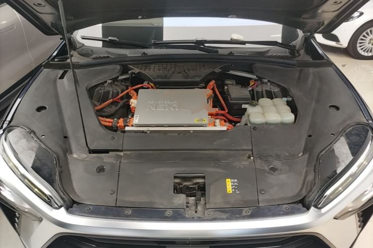 Used Nio ES8 2022 100 kWh Six-Seater Version Engine Bay