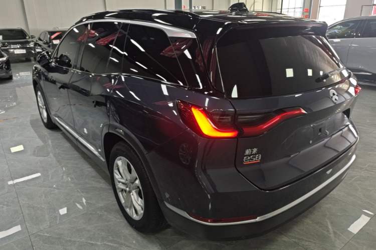Used Nio ES8 2022 75 kWh 7-Seater Version Exterior 2