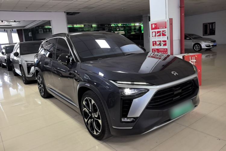 Used Nio ES8 2022 75 kWh Six-Seater Version Front Right 45 Deg
