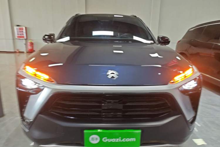 Used Nio ES8 2022 75 kWh 7-Seater Version Front