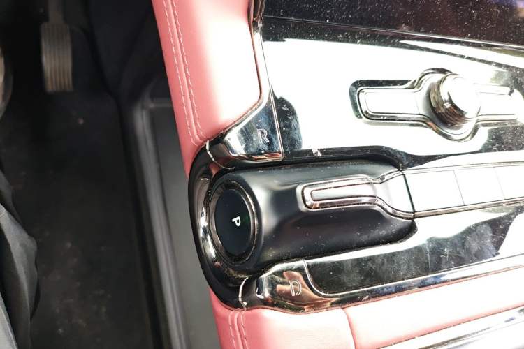 Used Nio ES8 2022 100kWh Flagship Edition Six-Seater Gear Lever