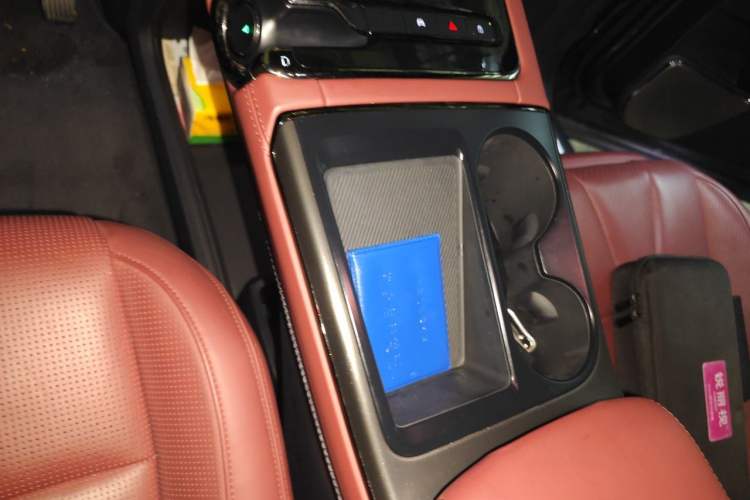 Used Nio ES8 2022 100kWh Flagship Edition Six-Seater Gear Lever