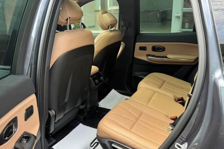 Used Nio ES8 2022 75 kWh 7-Seater Version Interior 6