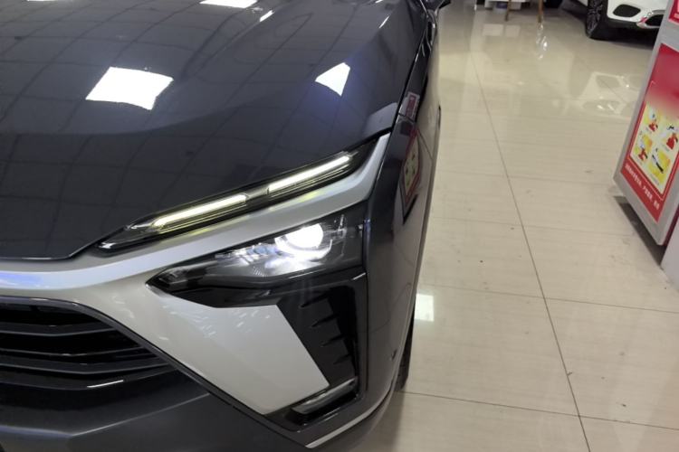 Used Nio ES8 2022 75 kWh Six-Seater Version Left Front Headlight