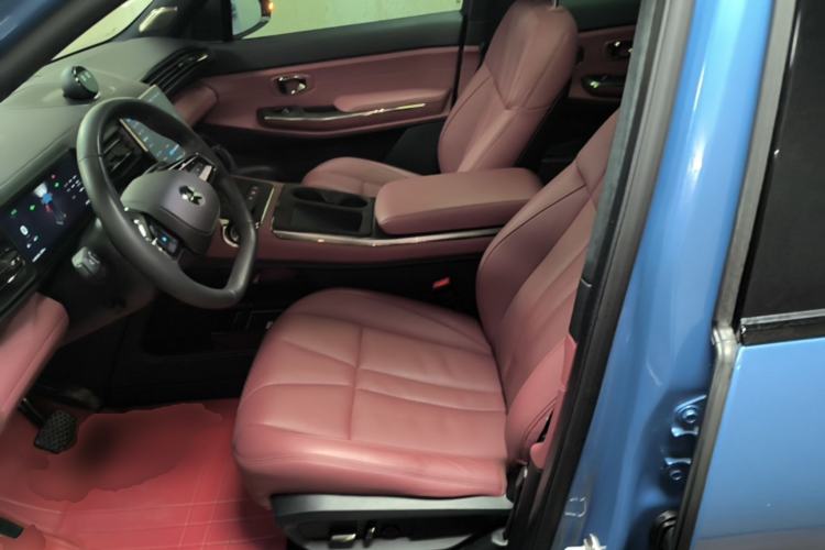 Used Nio ES8 2022 100kWh Signature Edition Six-Seater Left Front Seat