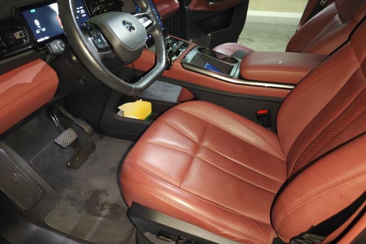 Used Nio ES8 2022 100kWh Flagship Edition Six-Seater Left Front Seat