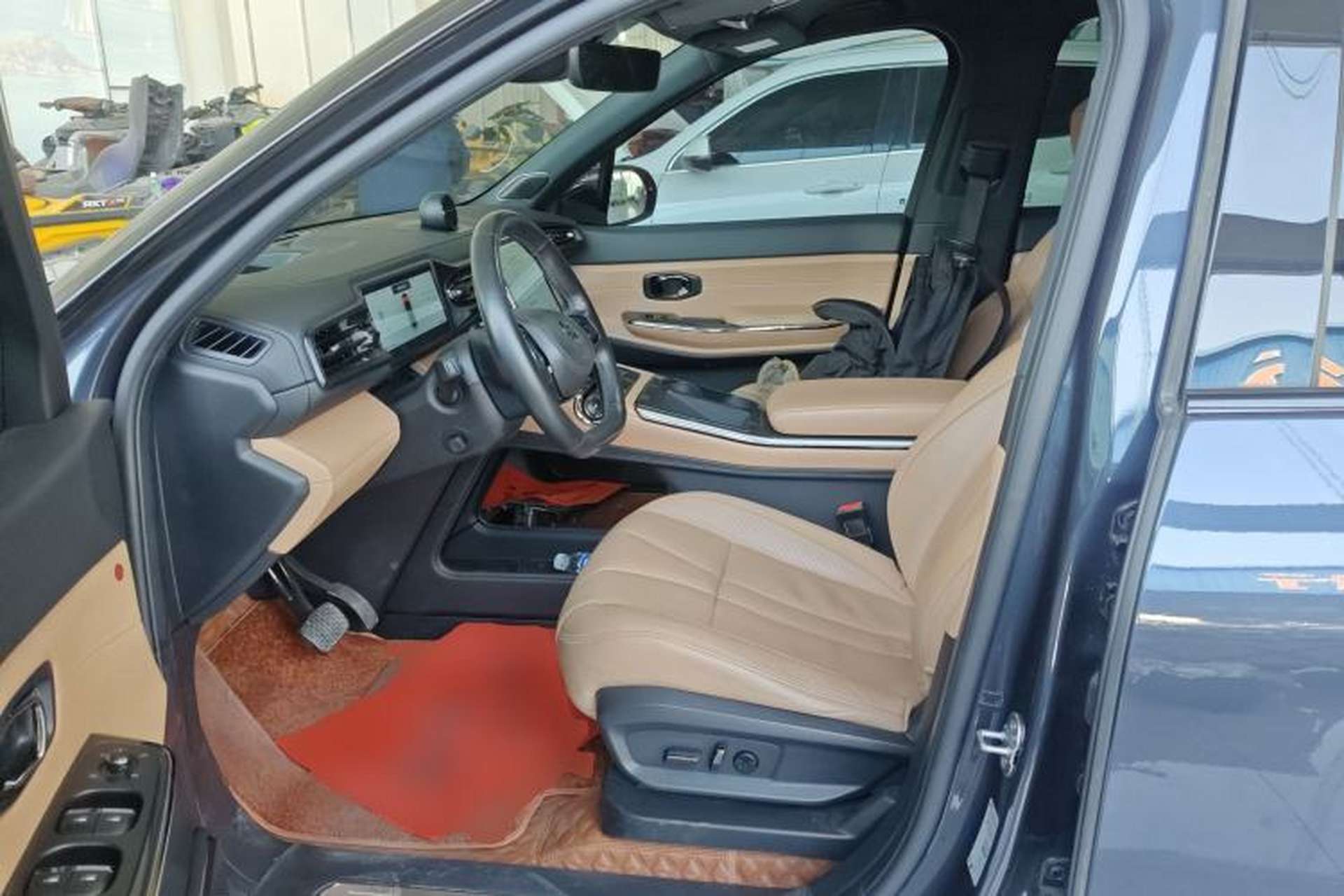 Used Nio ES8 2022 100 kWh Six-Seater Version Left Front Seat