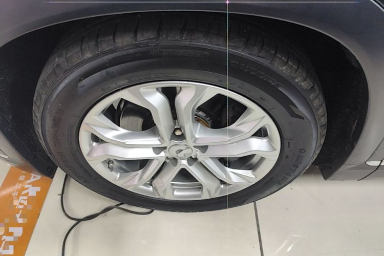 Used Nio ES8 2022 75 kWh Six-Seater Version Left Front Wheel Hub