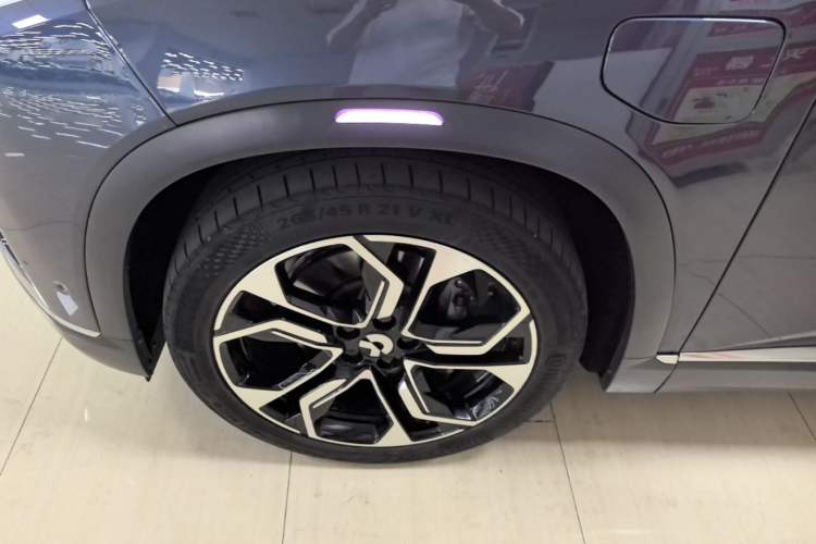 Used Nio ES8 2022 75 kWh Six-Seater Version Left Front Wheel Hub