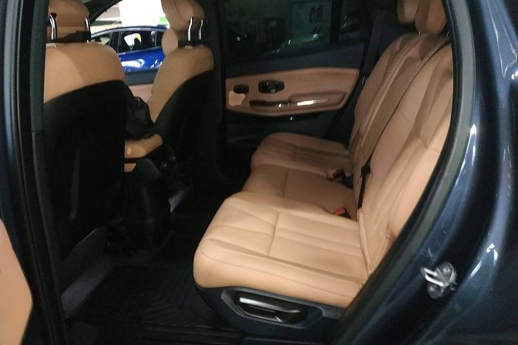 Used Nio ES8 2022 75 kWh 7-Seater Version Left Rear Seat