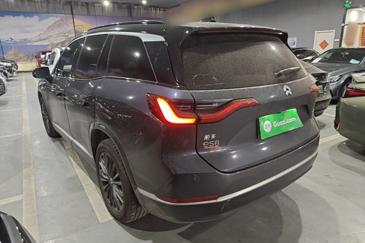 Used Nio ES8 2022 75 kWh Six-Seater Version Rear Left 45 Deg