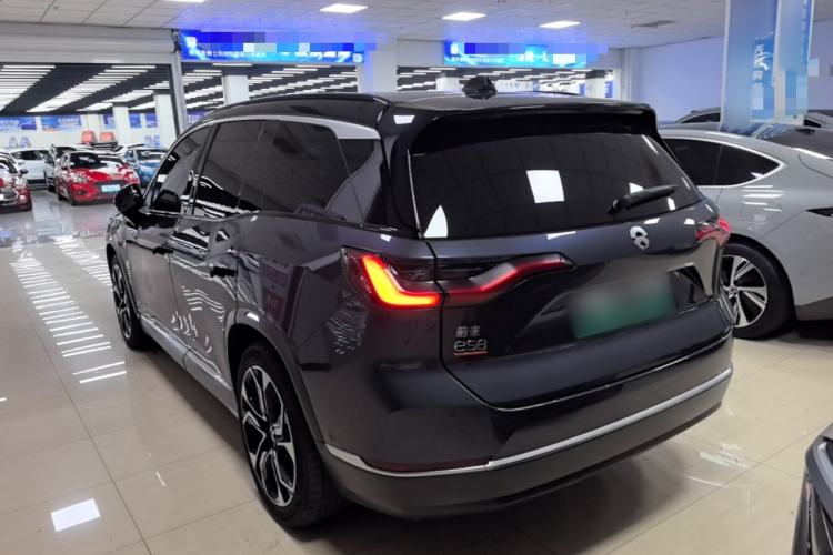Used Nio ES8 2022 75 kWh Six-Seater Version Rear Left 45 Deg