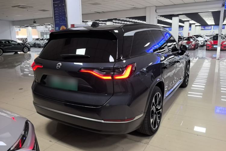 Used Nio ES8 2022 75 kWh Six-Seater Version Rear Right 45 Deg