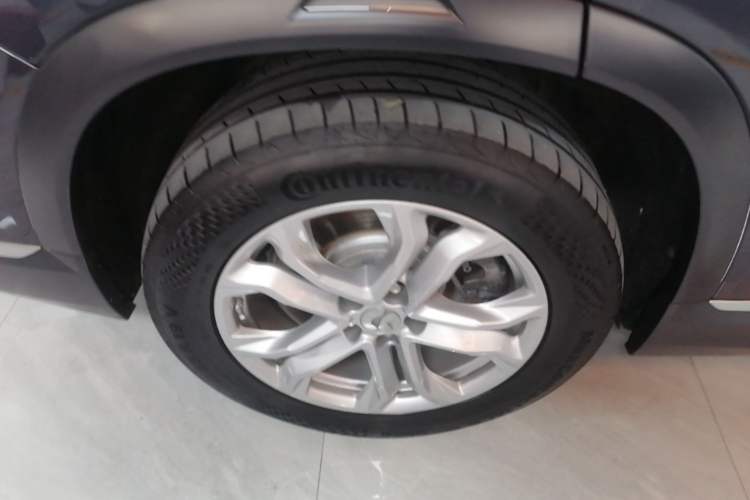 Used Nio ES8 2022 100 kWh Six-Seater Version Right Rear Wheel Hub