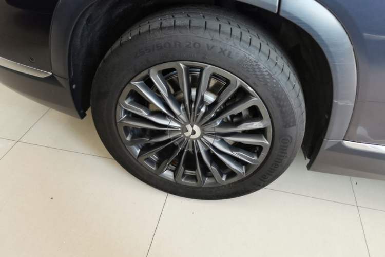 Used Nio ES8 2022 100 kWh Six-Seater Version Right Rear Wheel Hub