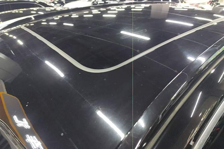 Used Nio ES8 2022 75 kWh Six-Seater Version Roof