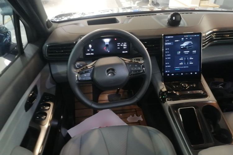 Used Nio ES8 2022 100 kWh Six-Seater Version Steering Wheel