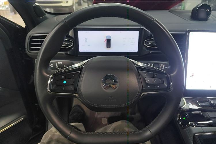 Used Nio ES8 2022 75 kWh Six-Seater Version Steering Wheel